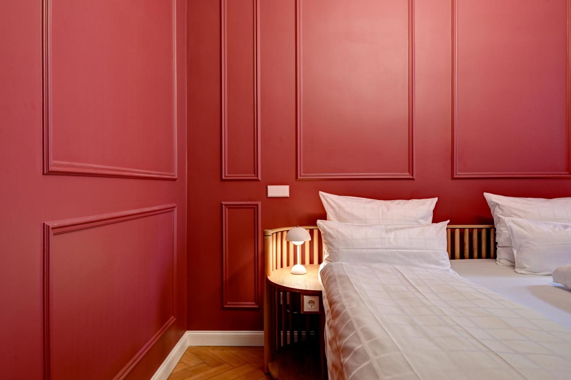 Uhland Hotel Munich